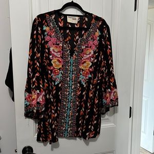 Womens tunic, size L